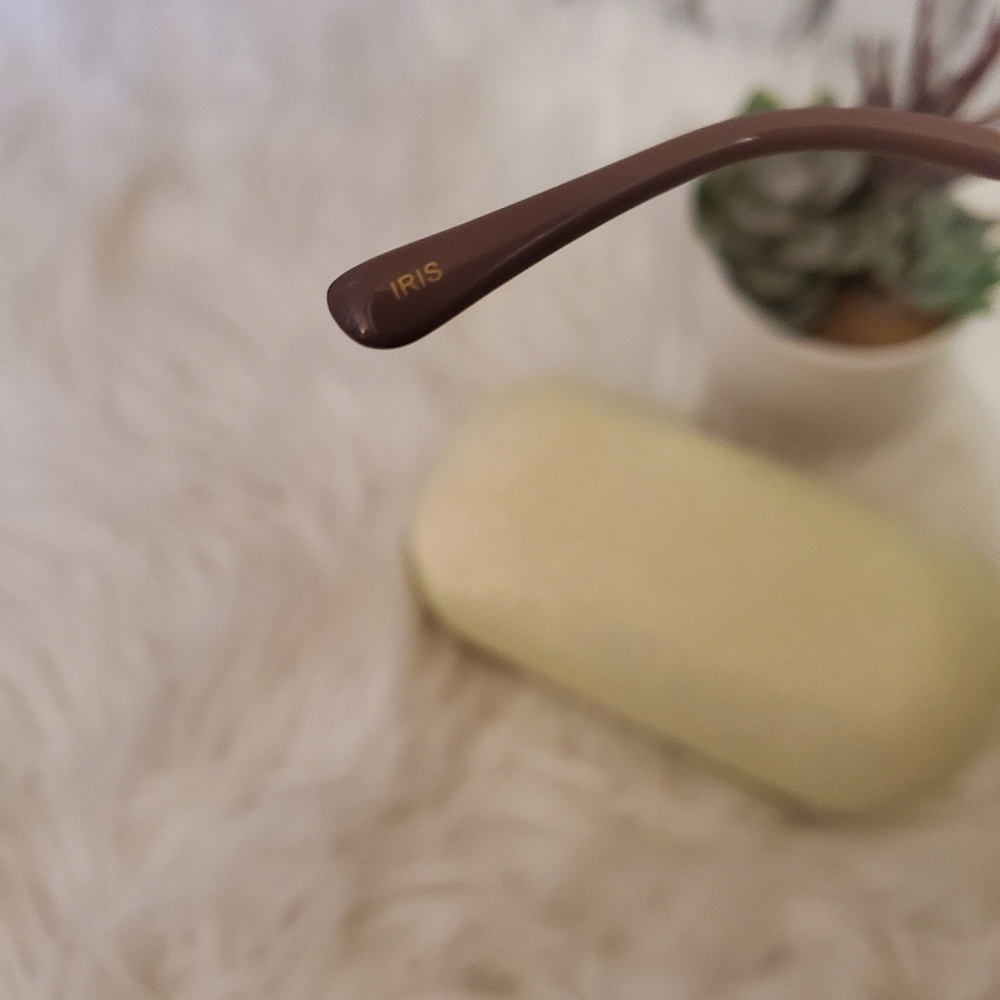 Judith Leiber Iris Sunglasses - Picture 8 of 9